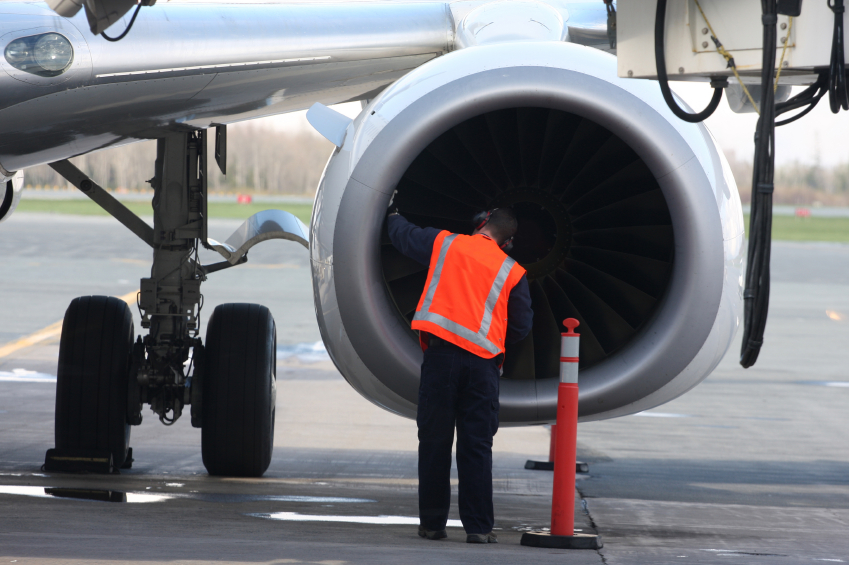 EngineMaintenance1-849x565_000007841296Small